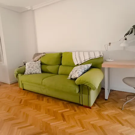 In The Old Town شقة ليون