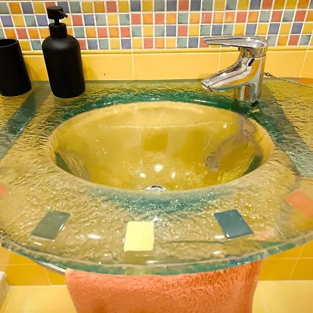 In The Old Town Daire