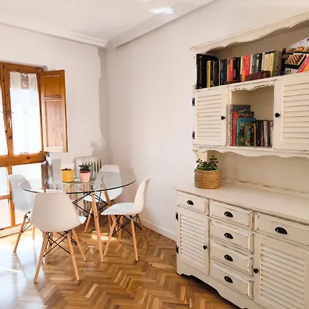 Apartment In The Old Town *